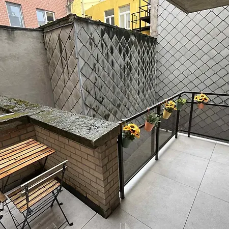 Modern In Op Toplocatie! Apartment