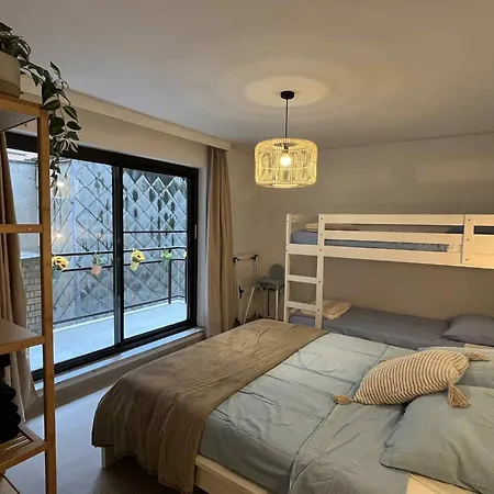 Modern In Op Toplocatie! Ostend